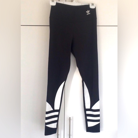 Adidas Originals Large Logo Leggings - Join the Rebel Movement! - Picture 3 of 14